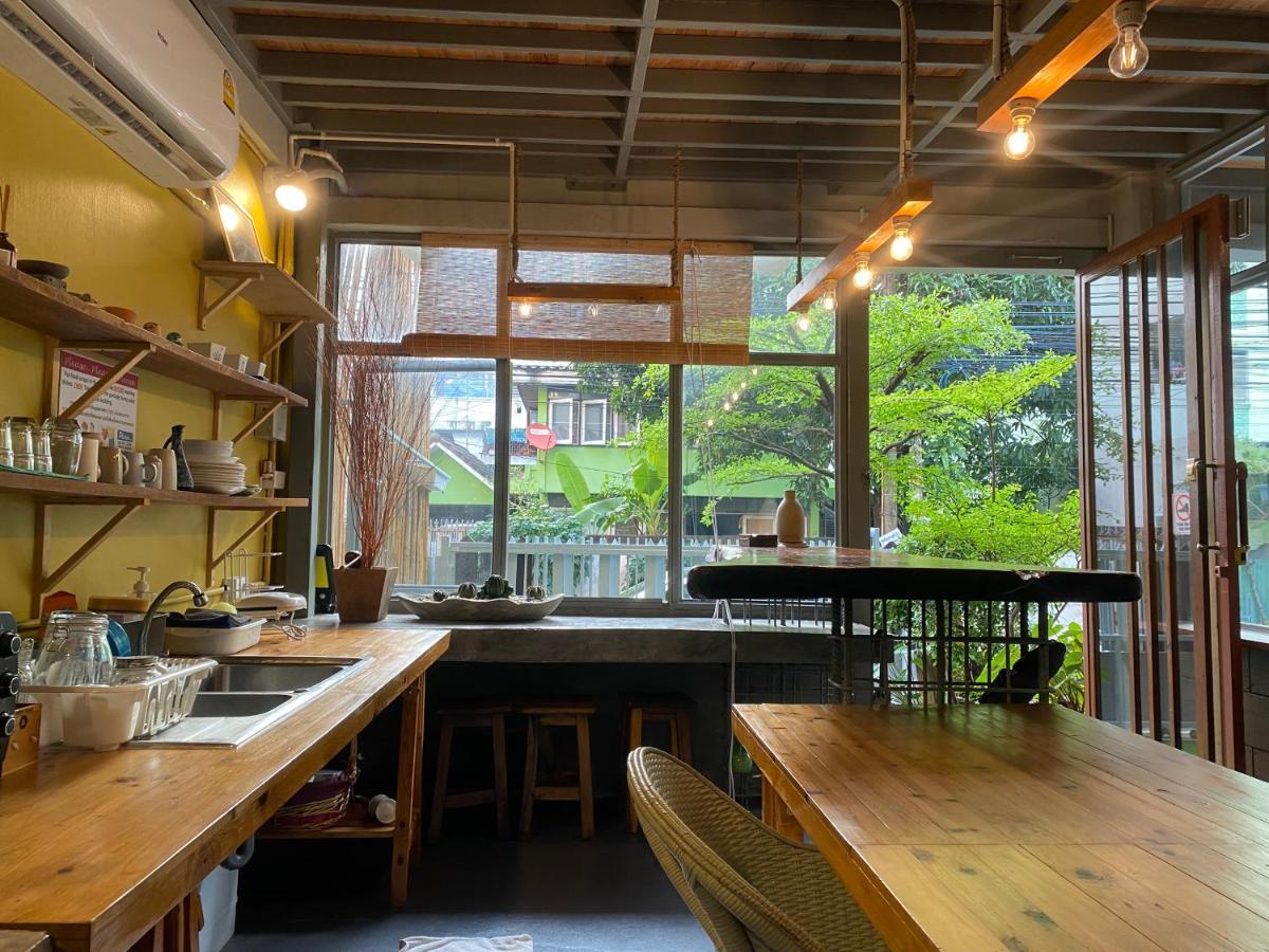 Nesuto Hostel Ramkamhaeng 52 Bangkok Zewnętrze zdjęcie