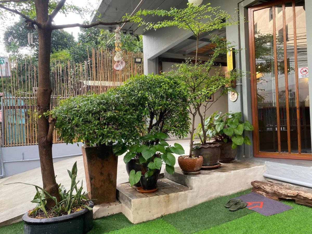 Nesuto Hostel Ramkamhaeng 52 Bangkok Zewnętrze zdjęcie