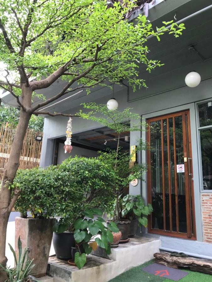 Nesuto Hostel Ramkamhaeng 52 Bangkok Zewnętrze zdjęcie